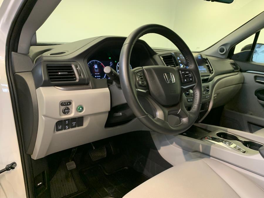used 2024 Honda Ridgeline car, priced at $34,995