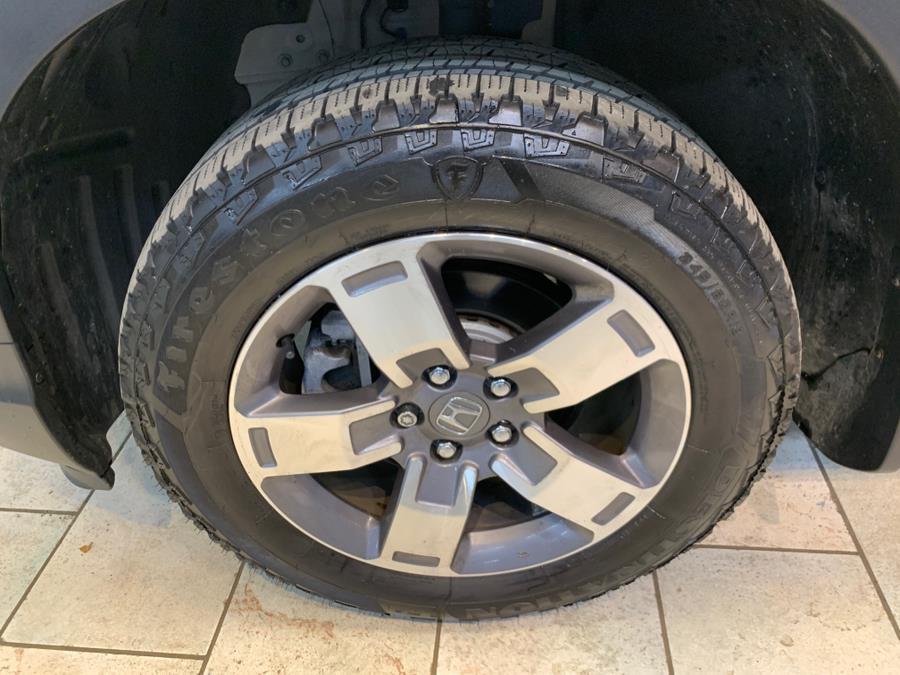 used 2024 Honda Ridgeline car, priced at $34,995