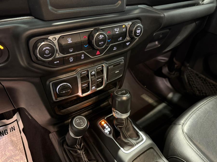 used 2021 Jeep Wrangler Unlimited car, priced at $33,495