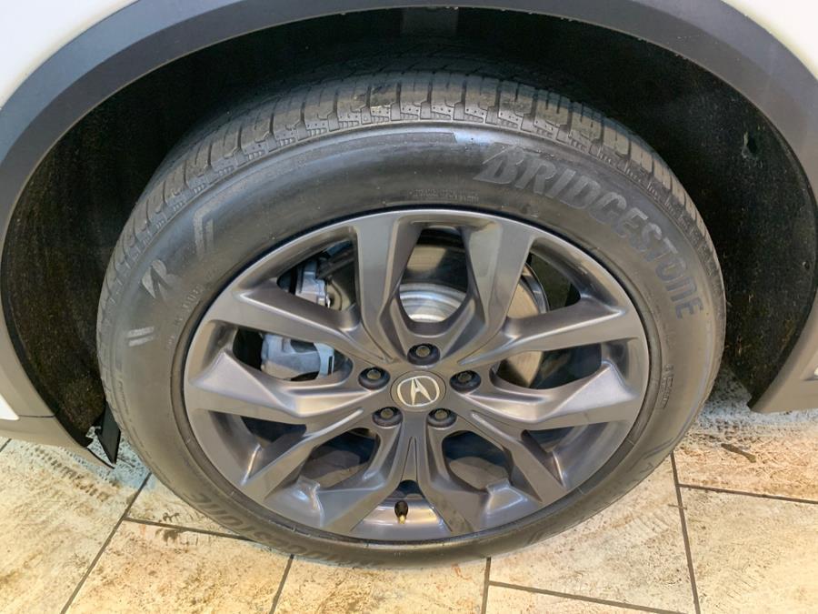 used 2023 Acura MDX car, priced at $43,929