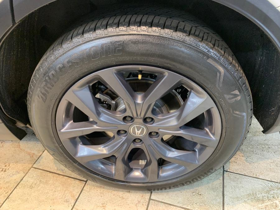 used 2023 Acura MDX car, priced at $43,929