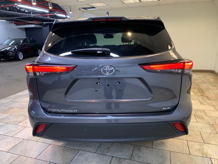 used 2021 Toyota Highlander car, priced at $24,995