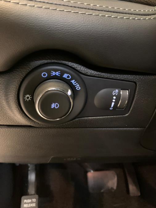 used 2022 Dodge Durango car, priced at $31,995