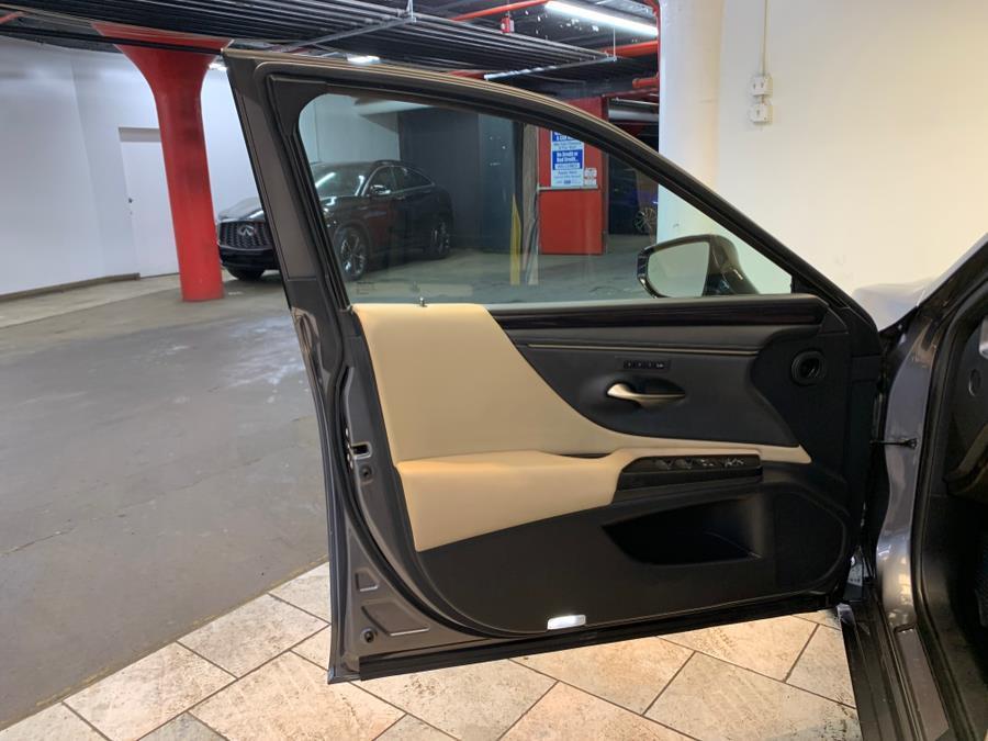 used 2021 Lexus ES 250 car, priced at $27,974