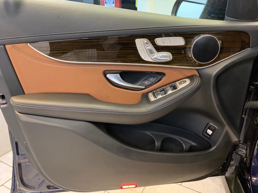 used 2019 Mercedes-Benz GLC 300 car, priced at $23,595