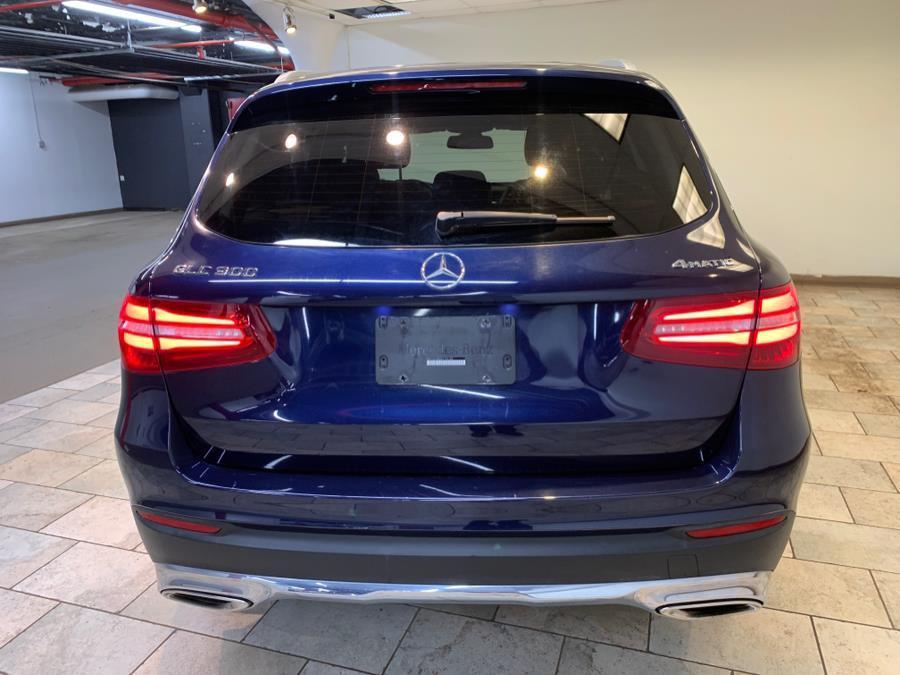 used 2019 Mercedes-Benz GLC 300 car, priced at $23,595