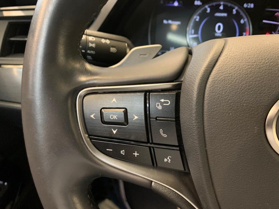 used 2022 Lexus ES 350 car, priced at $34,595