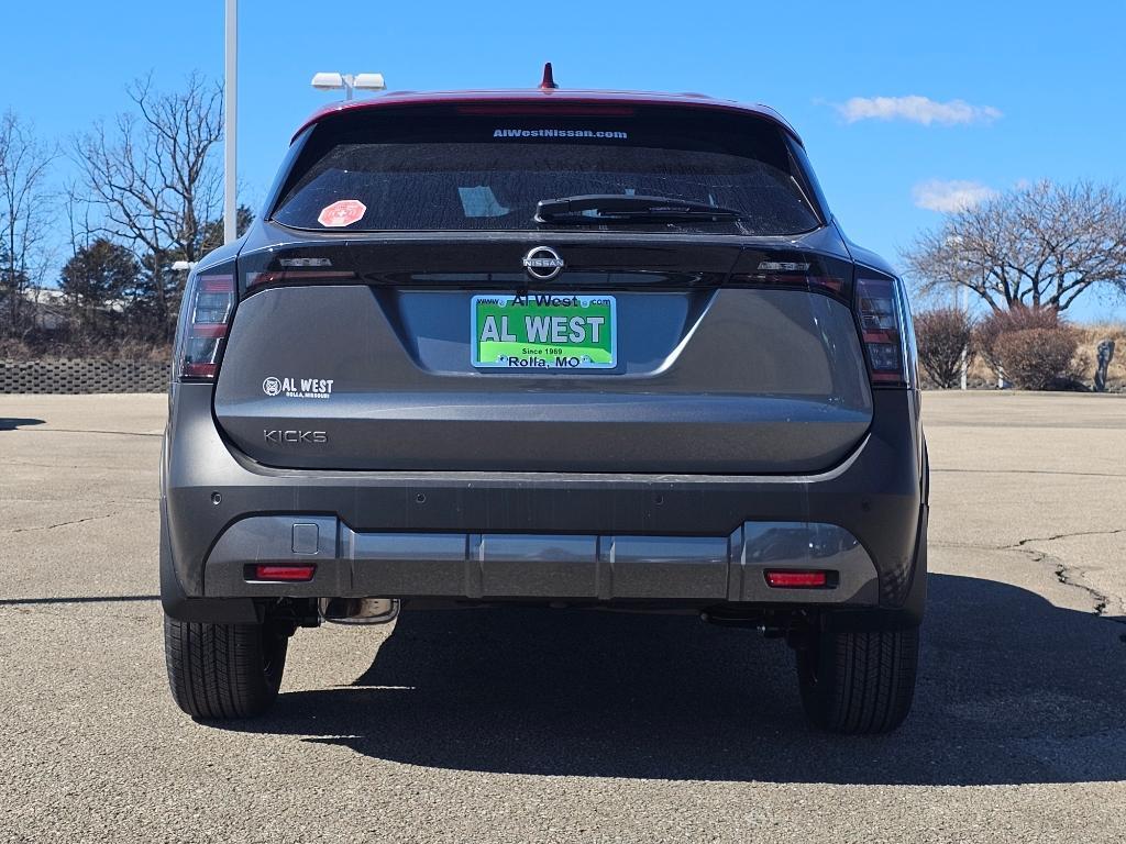 new 2025 Nissan Kicks car, priced at $27,500