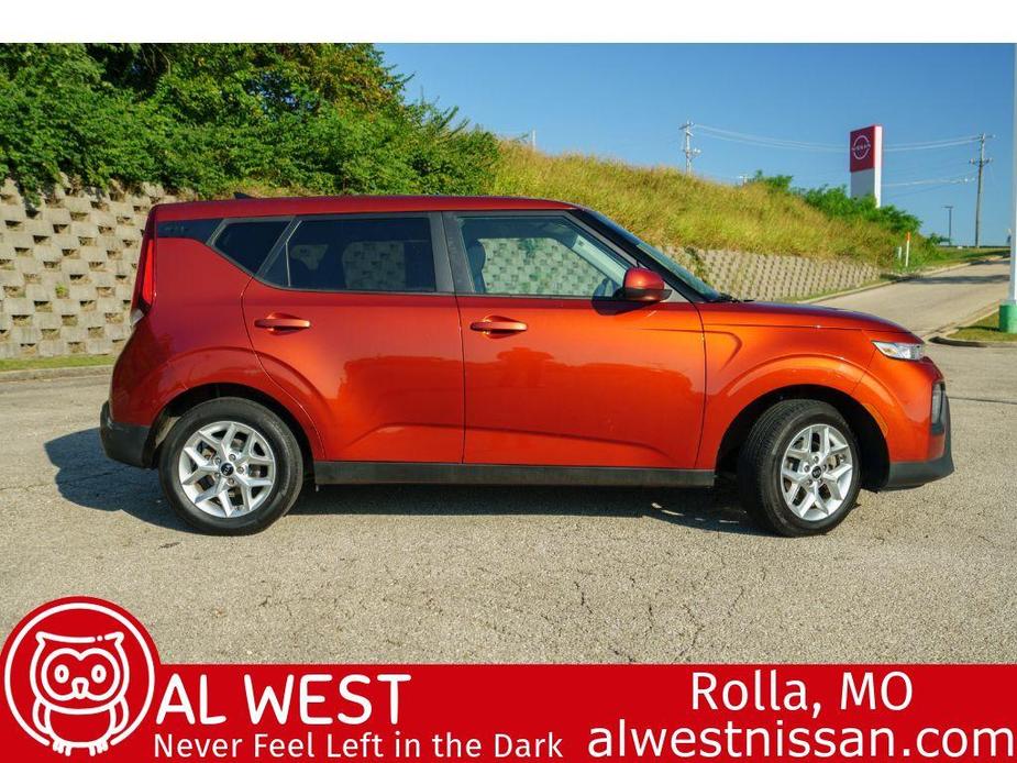 used 2021 Kia Soul car, priced at $14,000