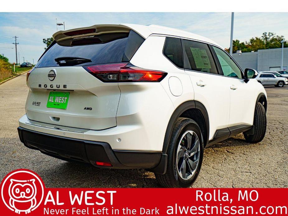 new 2025 Nissan Rogue car, priced at $34,677