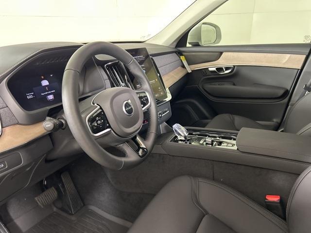 new 2025 Volvo XC90 car, priced at $69,040