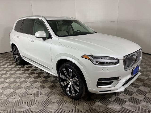 used 2022 Volvo XC90 Recharge Plug-In Hybrid car, priced at $52,500