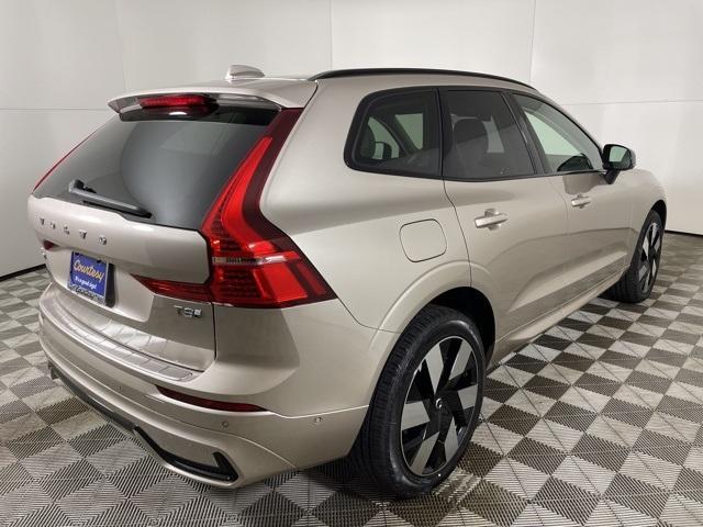 new 2025 Volvo XC60 Plug-In Hybrid car, priced at $64,235