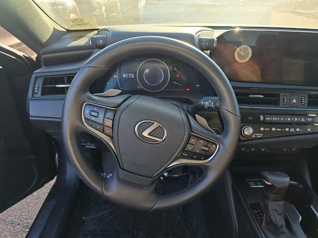 used 2023 Lexus ES 350 car, priced at $41,000