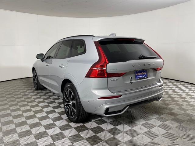 new 2024 Volvo XC60 car, priced at $52,525