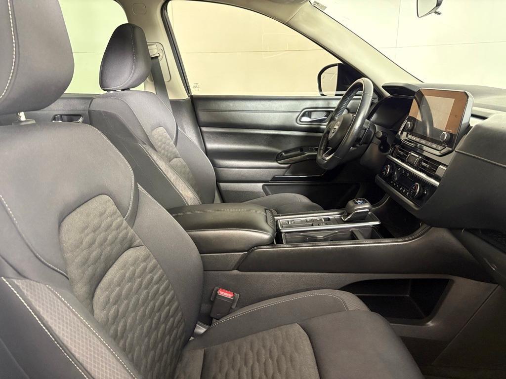 used 2022 Nissan Pathfinder car, priced at $25,000