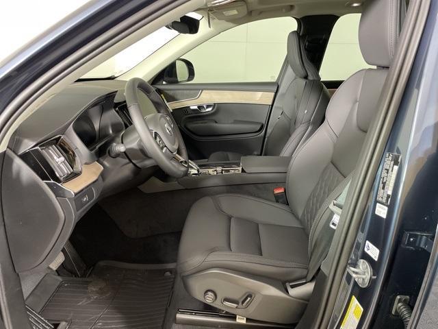new 2025 Volvo XC90 car, priced at $60,545