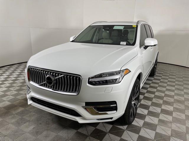 new 2025 Volvo XC90 Plug-In Hybrid car, priced at $77,705