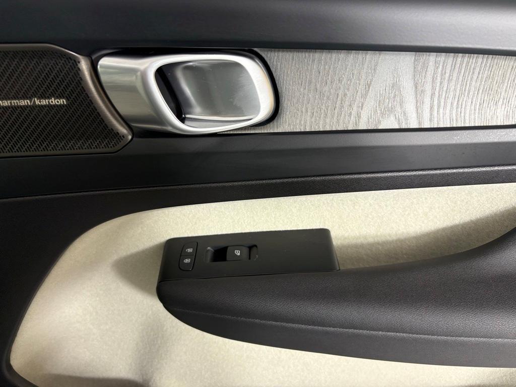 new 2026 Volvo XC40 car, priced at $52,970