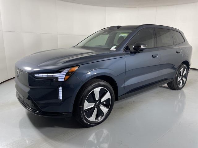 new 2025 Volvo EX90 car, priced at $81,290