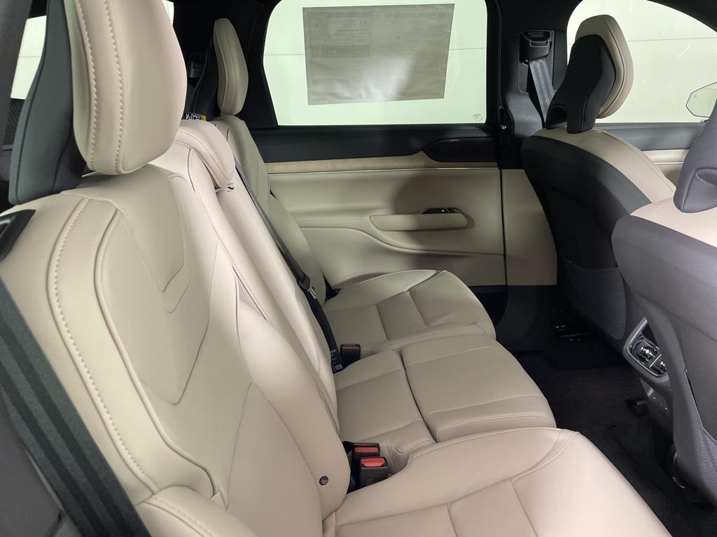 new 2025 Volvo EX90 car, priced at $83,080