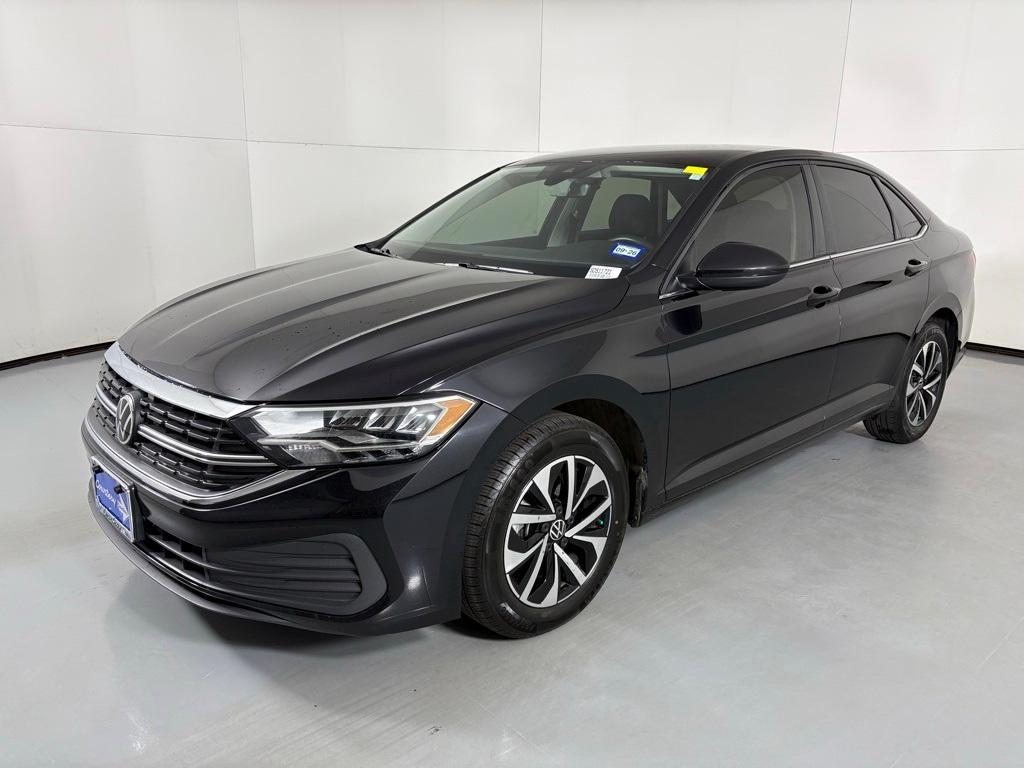 used 2024 Volkswagen Jetta car, priced at $15,500