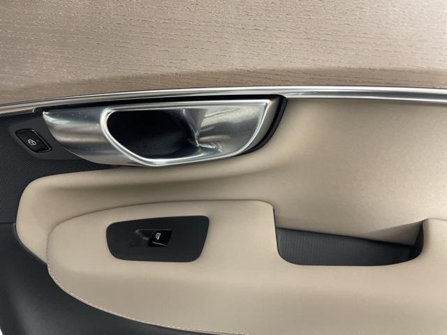 new 2026 Volvo XC90 car, priced at $65,230