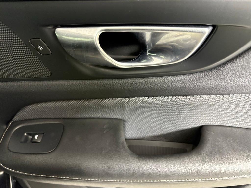 used 2024 Volvo S60 car, priced at $25,100