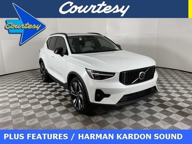 new 2024 Volvo XC40 car, priced at $46,185