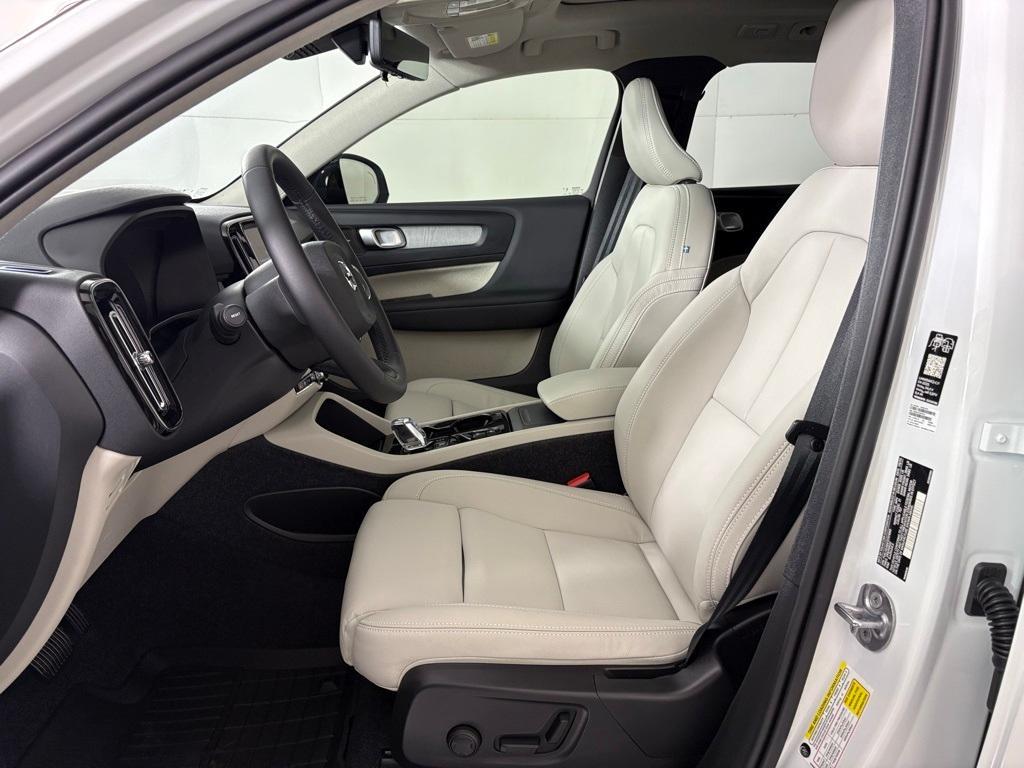 new 2026 Volvo XC40 car, priced at $52,970