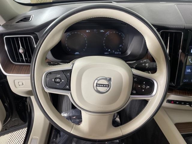 used 2020 Volvo XC60 car, priced at $35,000