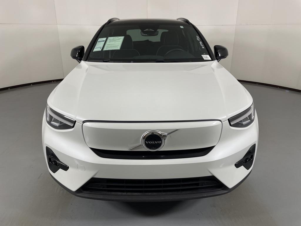 used 2023 Volvo XC40 Recharge Pure Electric car, priced at $31,500