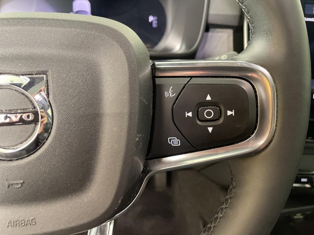 used 2023 Volvo XC40 Recharge Pure Electric car, priced at $31,500