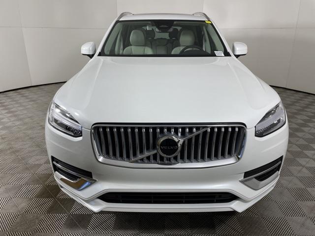 new 2025 Volvo XC90 car, priced at $57,955