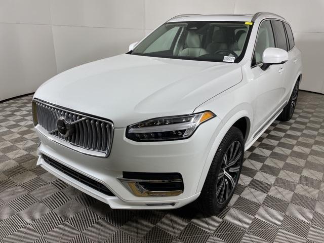 new 2025 Volvo XC90 car, priced at $57,955