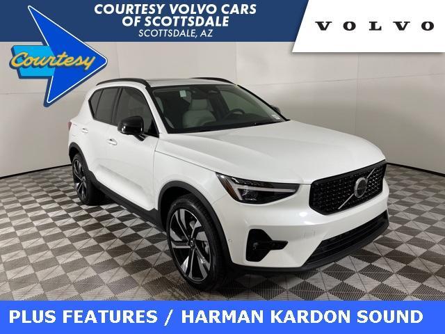 new 2024 Volvo XC40 car, priced at $45,185