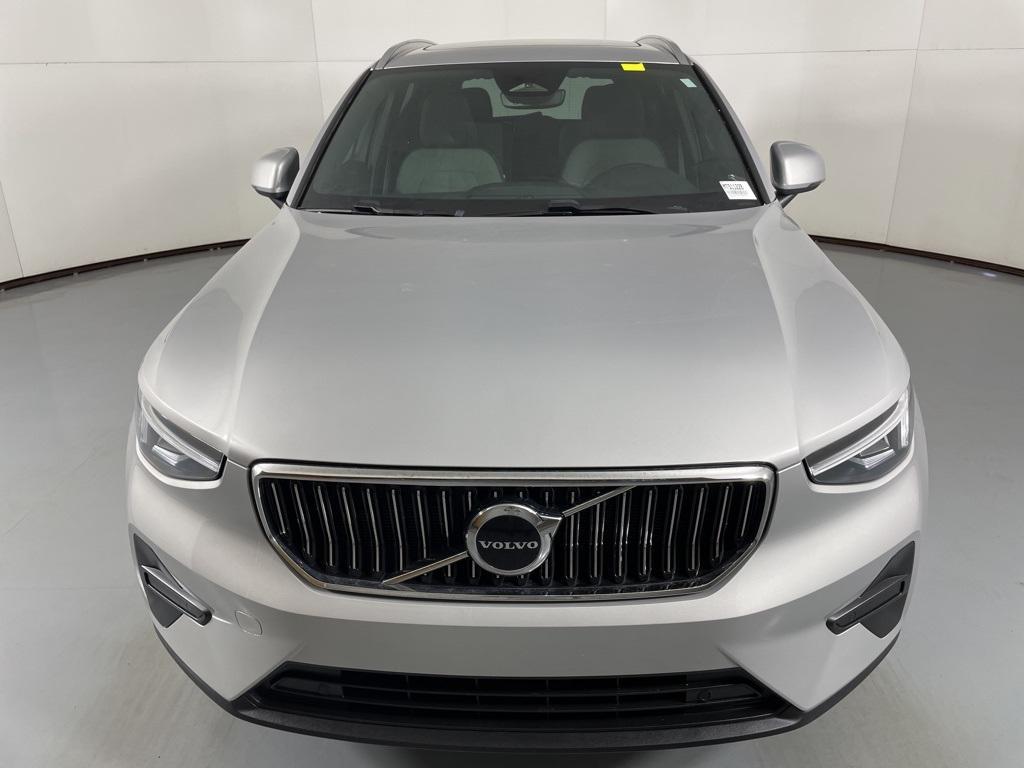 used 2025 Volvo XC40 car, priced at $30,000