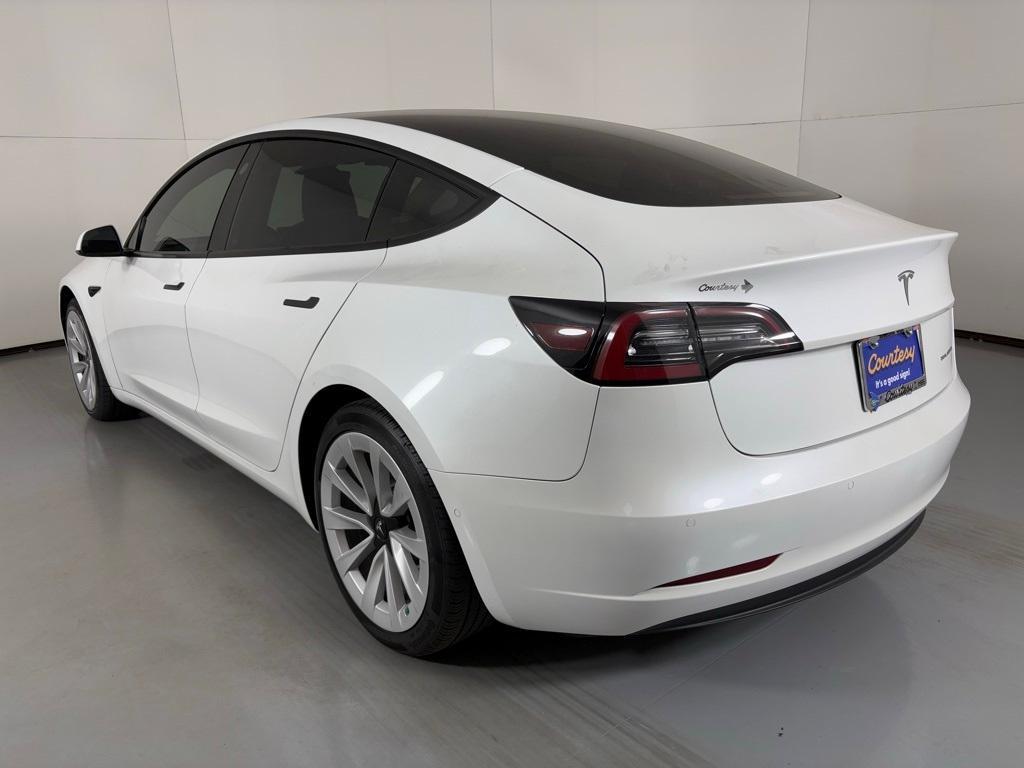used 2021 Tesla Model 3 car, priced at $27,000