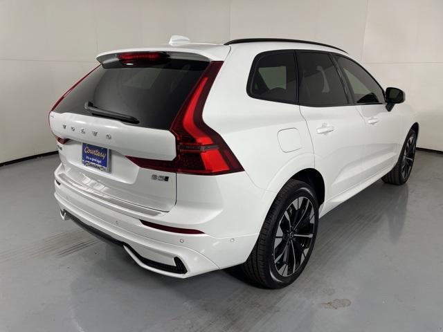 new 2026 Volvo XC60 car, priced at $56,000