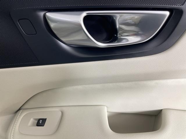 new 2026 Volvo XC60 car, priced at $60,965