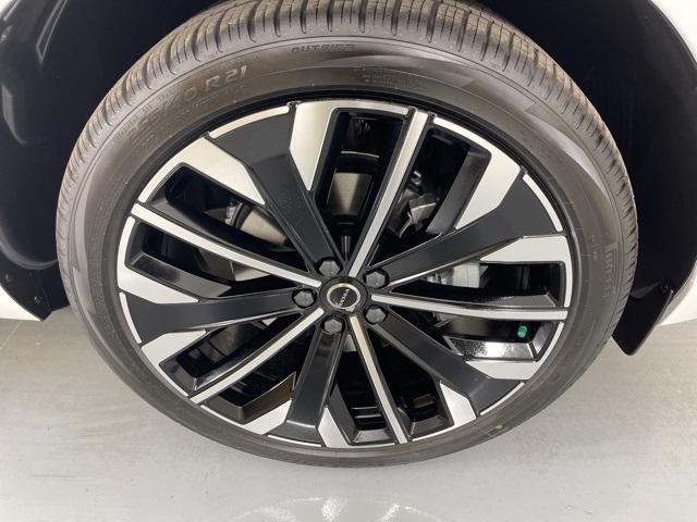 new 2026 Volvo XC60 car, priced at $60,965