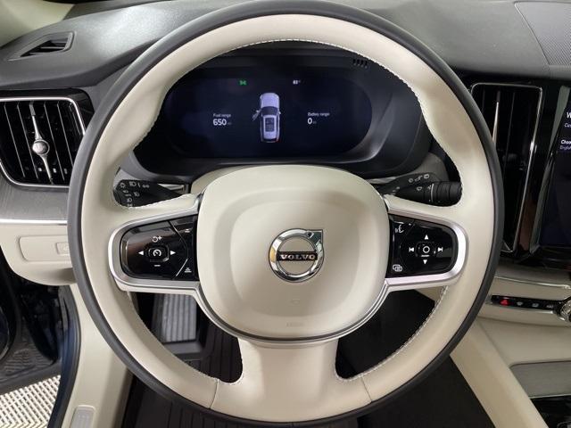 new 2025 Volvo XC60 Plug-In Hybrid car, priced at $64,260