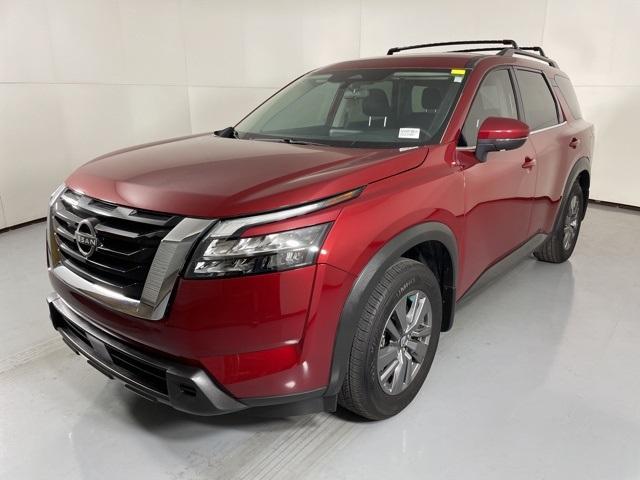 used 2024 Nissan Pathfinder car, priced at $28,000