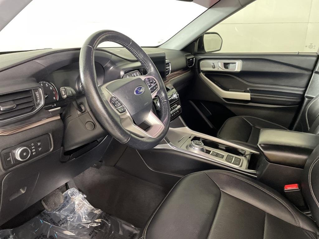 used 2021 Ford Explorer car