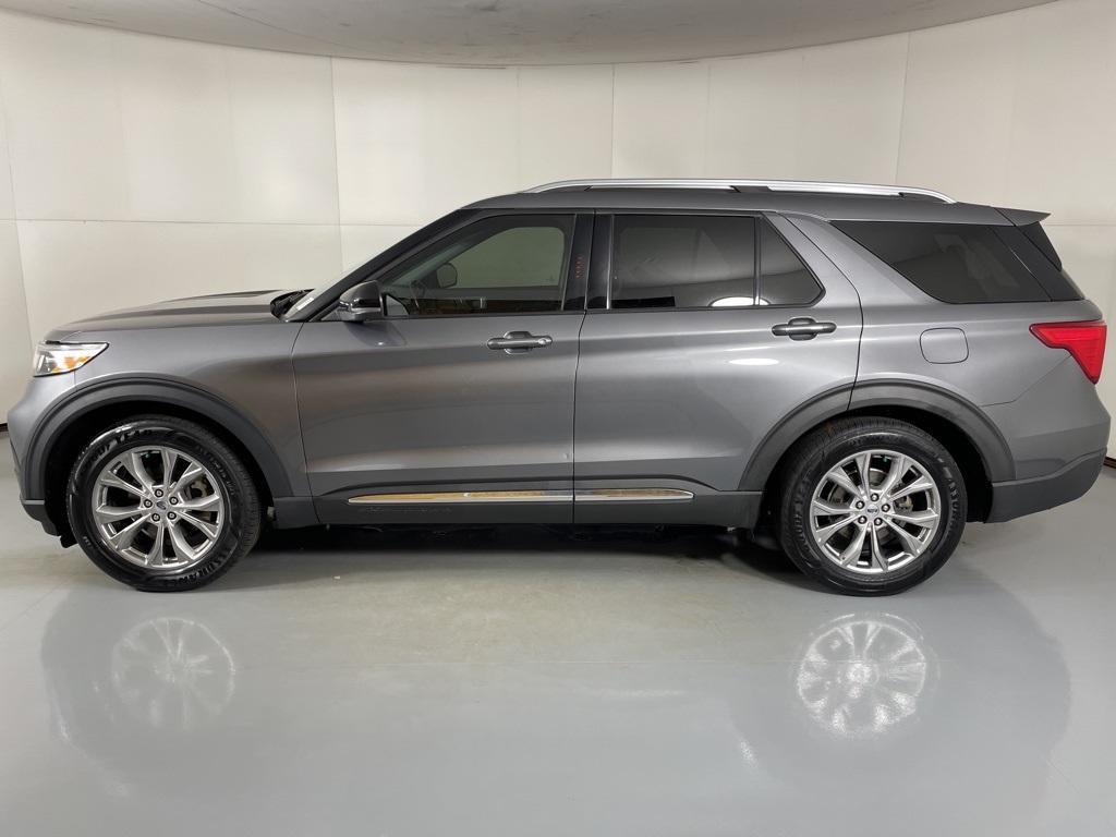 used 2021 Ford Explorer car
