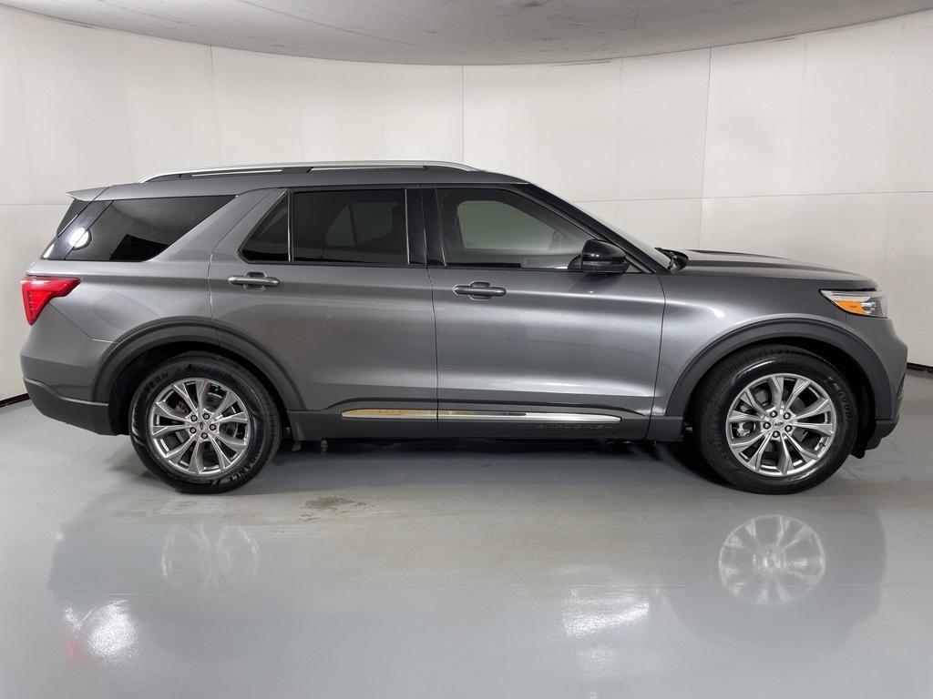 used 2021 Ford Explorer car