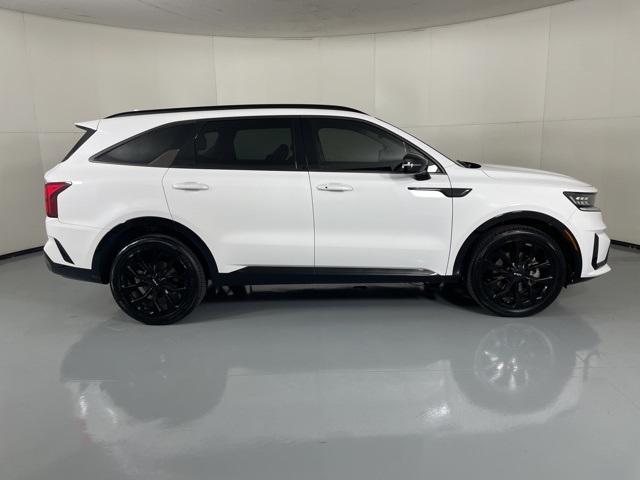 used 2023 Kia Sorento car, priced at $31,500