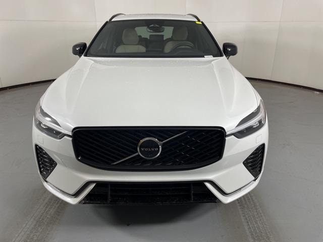 new 2026 Volvo XC60 car, priced at $54,985