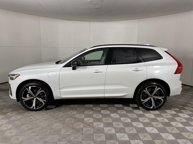 new 2025 Volvo XC60 Plug-In Hybrid car, priced at $68,735