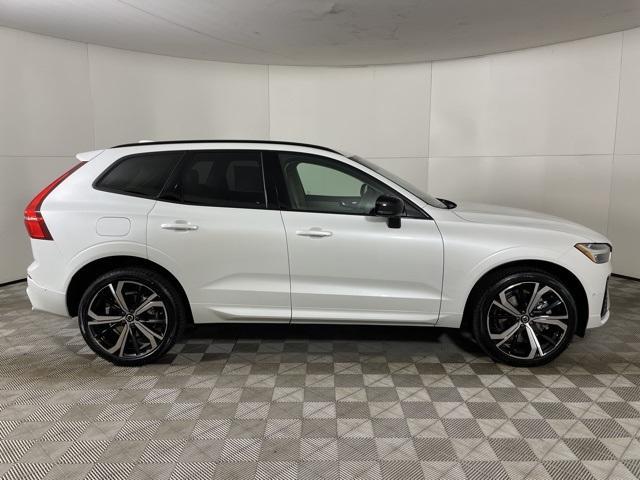 new 2025 Volvo XC60 Plug-In Hybrid car, priced at $68,735